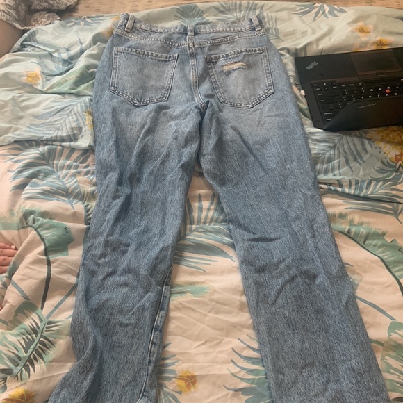 Garage Straight Leg Ripped Jeans - Picture 4 of 4